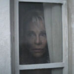 Llega a los cines la nueva película de nuestra musa nacional del cine de terror: ‘El vestido’, una cinta sobre acoso y redes sociales