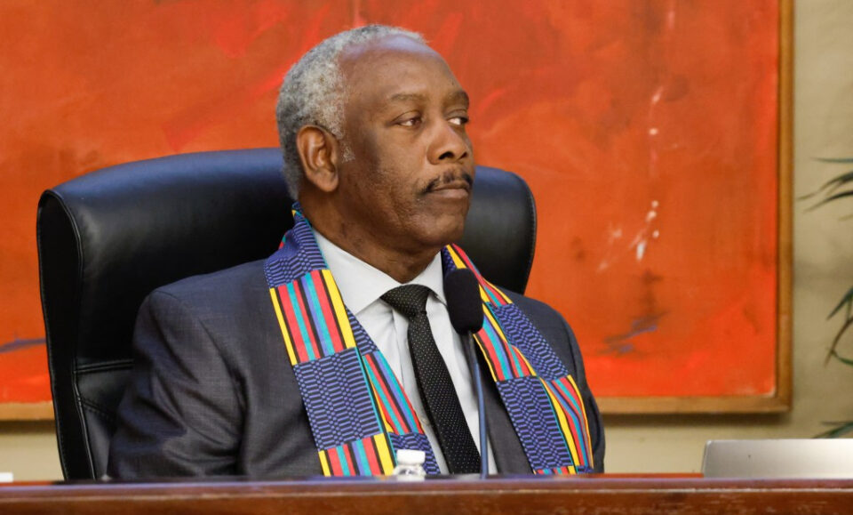 El alcalde Jerry Demings a los federales: renegociar el acuerdo de cárcel, o Orange puede cancelarlo