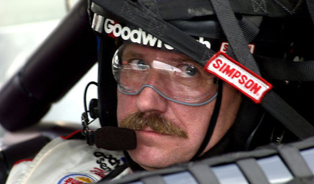 El legado de Dale Earnhardt Sr. cobra gran importancia 25 años después de la tragedia de las 500 Millas de Daytona
