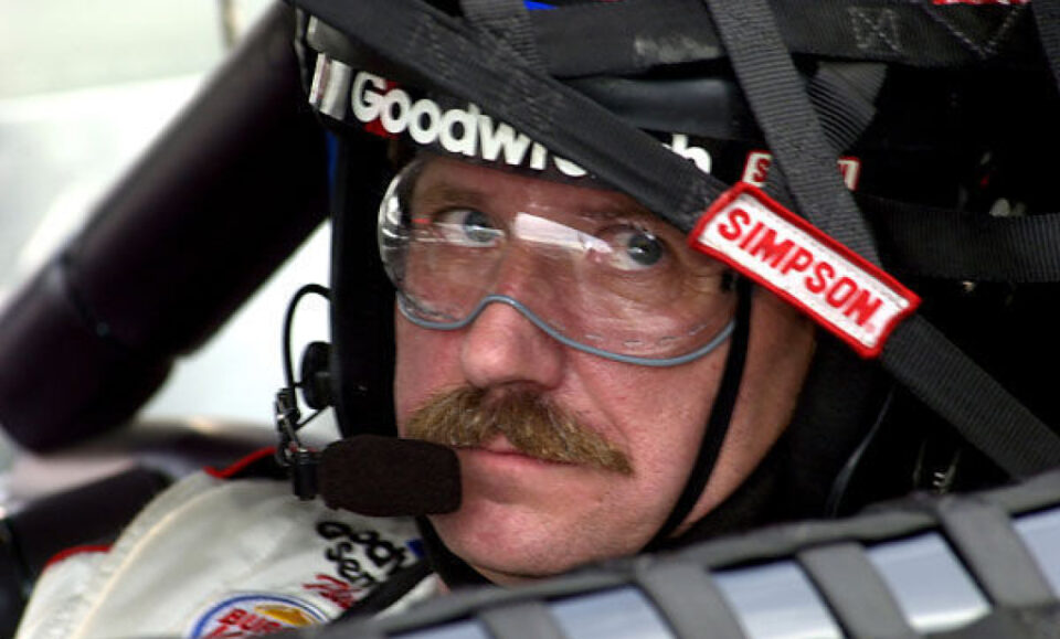 El legado de Dale Earnhardt Sr. cobra gran importancia 25 años después de la tragedia de las 500 Millas de Daytona