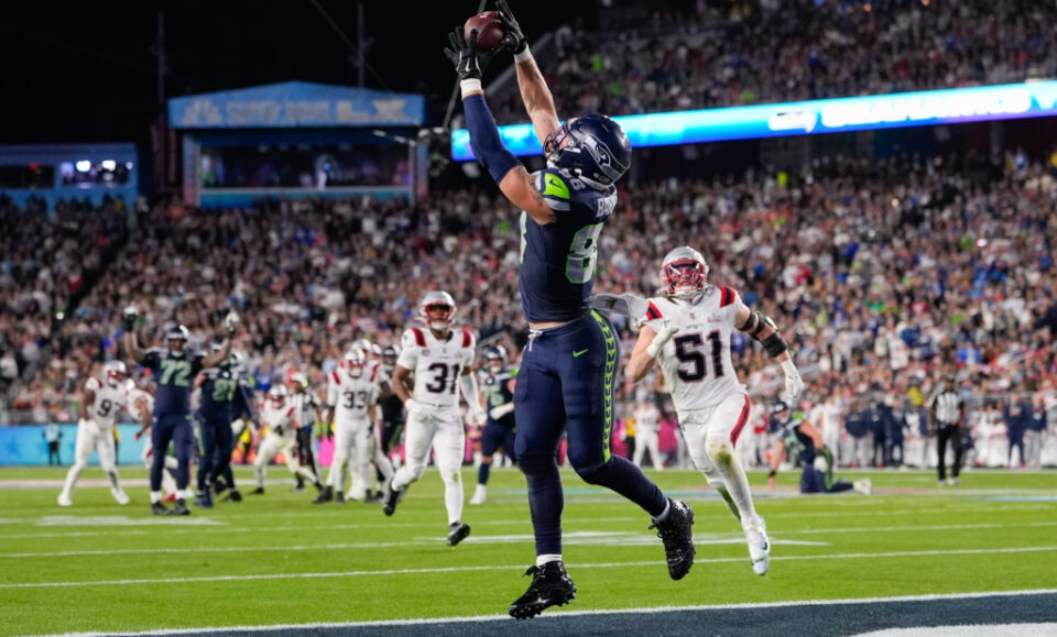 ¿Quien gano el Super Bowl 2026? Show de Bad Bunny, minuto a minuto, anotaciones y cada detalle del partido | Marca