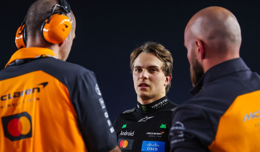 Piastri niega acusaciones de «sabotaje» en McLaren tras un debate en el parlamento australiano