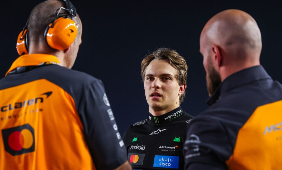 Piastri niega acusaciones de «sabotaje» en McLaren tras un debate en el parlamento australiano