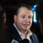 Maxwell: Randy Fine llamado ‘vago racista’ por sus tweets, pero sus tácticas ganan en Florida