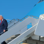 Trump quiere renombrar el aeropuerto de Florida en su honor y críticos alegan que beneficiaría económicamente a su familia | CNN