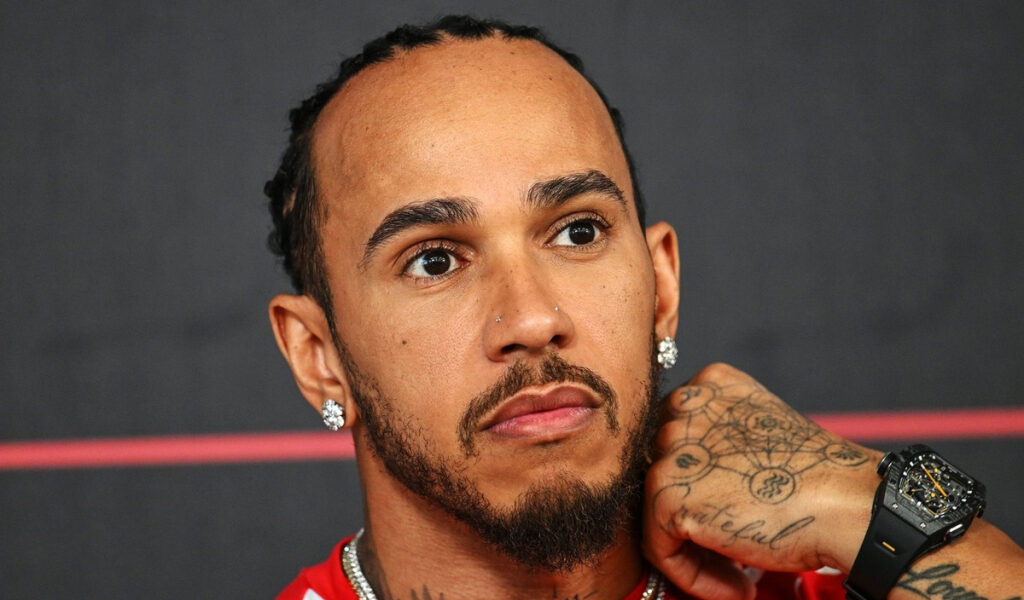 Domenicali responde a qué haría la F1 si Hamilton y Alonso se retiran este año