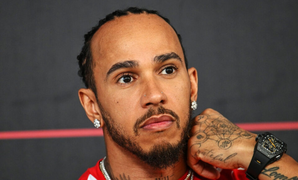 Domenicali responde a qué haría la F1 si Hamilton y Alonso se retiran este año