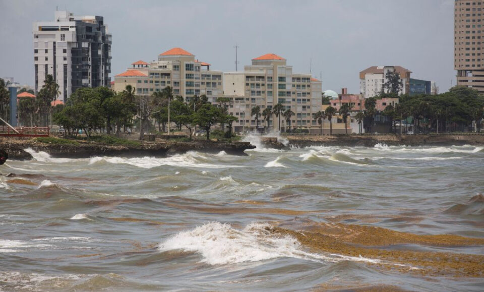 Guardia Costera cubana dice que mató a 4 personas en tiroteo con lancha rápida de Florida