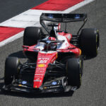 Ferrari podría clasificar último y liderar en la curva 1, dice Buxton