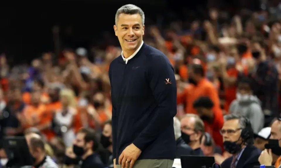 Los Angeles Lakers ficha a una leyenda del baloncesto universitario para ayudar a Luka Dončić | Sporting News Argentina