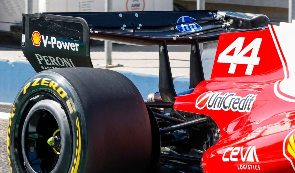 El alerón giratorio de Ferrari recuerda a Coulthard el tercer pedal prohibido de McLaren