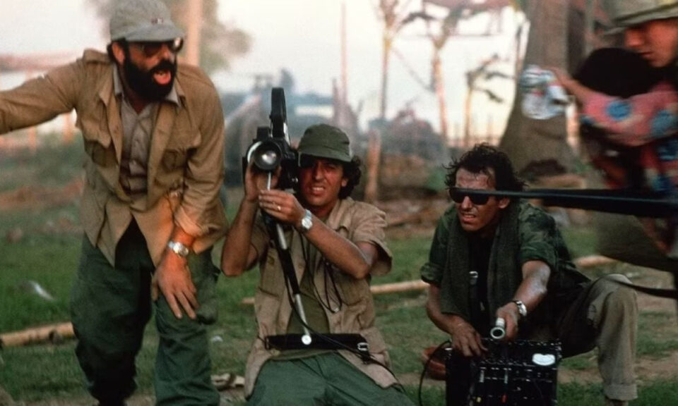 Francis Ford Coppola decidió meter un guiño al rodaje de ‘Apocalypse now’ en la propia película. Es tan caótico como puedes imaginar