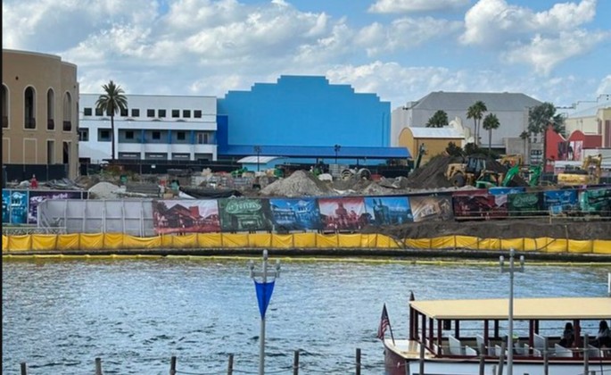Los trabajos de construcción de la nueva montaña rusa Fast & Furious, construida en el antiguo emplazamiento de Hollywood Rip Ride Rockit en Universal Studios, ya estaban en marcha en noviembre. (Dewayne Bevil/Orlando Sentinel)