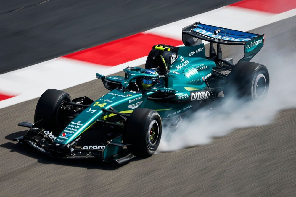 Durante i test si sono visti tanti errori in frenata, complici le difficoltà di bilanciamento del BBW e del freno motore