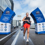 7 maratones en 7 días en 7 continentes: la corredora de Orlando ocupa el primer lugar entre las mujeres