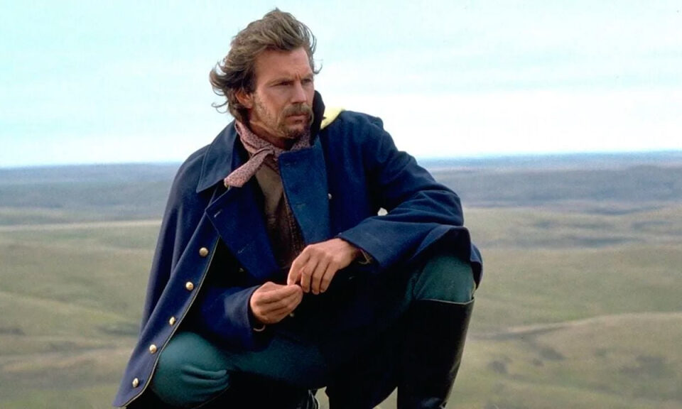 «Se pasó de la raya. Es fácil menospreciar Hollywood»: Kevin Costner sacó de la calle al guionista de ‘Bailando con lobos’, pero la vida se lo devolvió