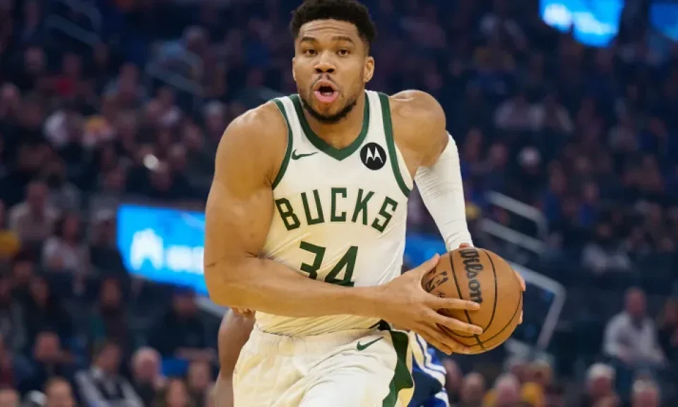 Un rumor sobre Giannis Antetokounmpo que es bueno para New York Knicks y malo para Lakers y Warriors | Sporting News Argentina