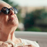 Lola Herrera recuerda su «tonteo» con Chicho Ibáñez Serrador: «Mi marido leyó las cartas y me las rompió»