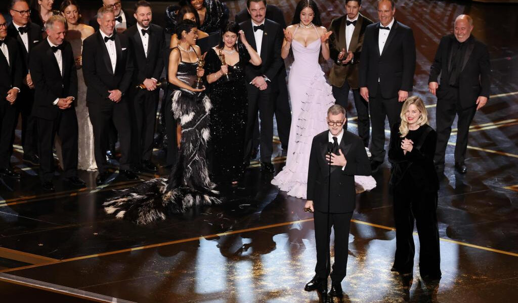 ‘Una batalla tras otra’ triunfa en la 98ª edición de los Oscar en la coronación de Paul Thomas Anderson