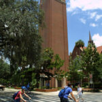 La Universidad de Florida toma medidas para desactivar a los republicanos universitarios después de un informe de comportamiento antisemita