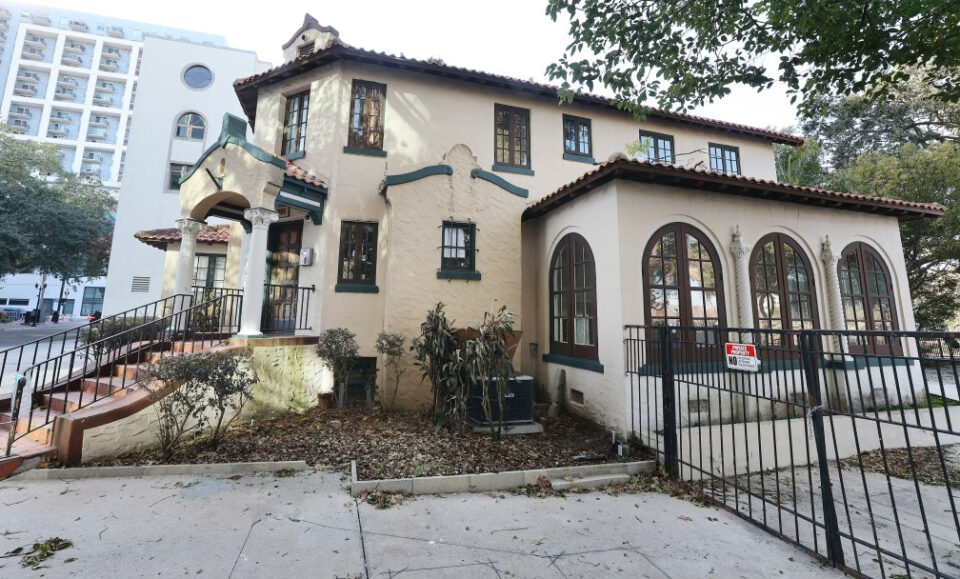 La ciudad niega la designación histórica de una casa histórica en el lago Eola