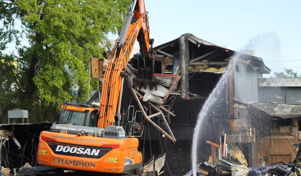 La discoteca Pulse es demolida, casi 10 años después del tiroteo masivo