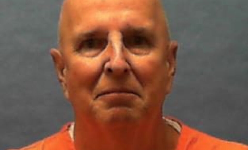 La Corte Suprema de Florida detiene la ejecución de Duckett, ex policía del condado de Lake
