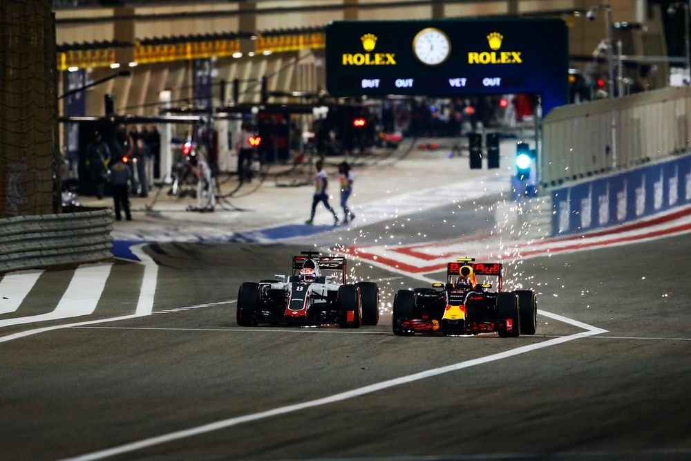 Romain Grosjean, Haas F1 Team, Daniil Kvyat, Red Bull Racing