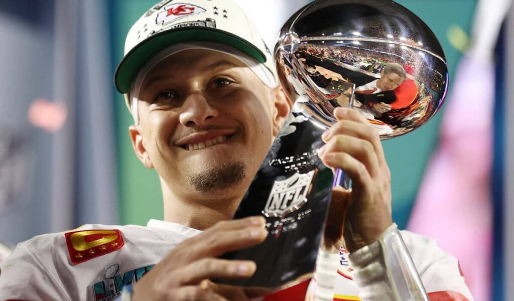 Mahomes lleva a Kansas City Chiefs al ttulo del Super Bowl LVII