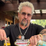 Guy Fieri quiere conocerte en Tampa