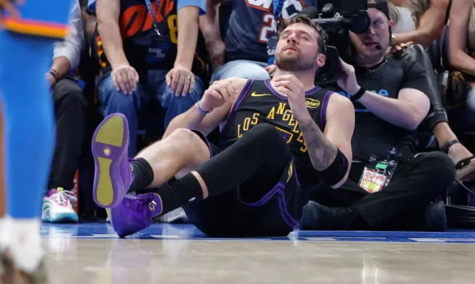 La lesión que podría arruinar todo para Luka Doncic: qué tiene el jugador de Los Angeles Lakers | Sporting News Argentina