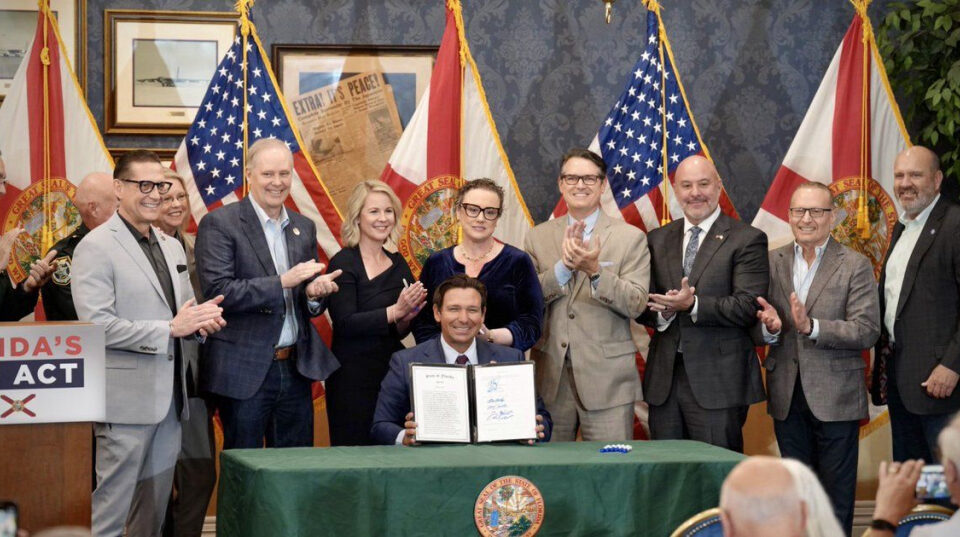 Florida refuerza control electoral con nueva ley; grupos civiles la demandan