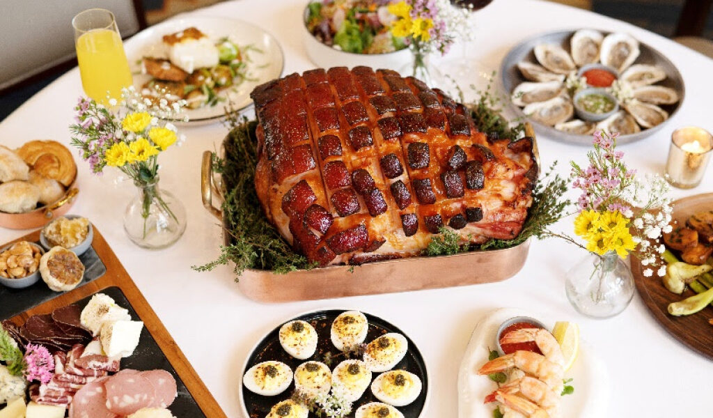 ¡Actuar de una manera exagerada! Las opciones de comida de Pascua en Orlando son excelentes