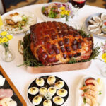 ¡Actuar de una manera exagerada! Las opciones de comida de Pascua en Orlando son excelentes