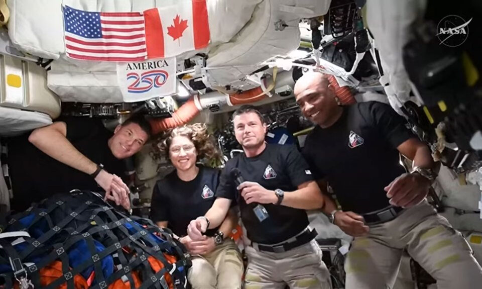 Artemis II se dirigió a casa mientras Trump llama para felicitar a la tripulación