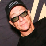 «Podremos llegar a 250 millones de espectadores»: hace 25 años, Jean-Claude Van Damme predijo el nacimiento del streaming y provocó las risas del público