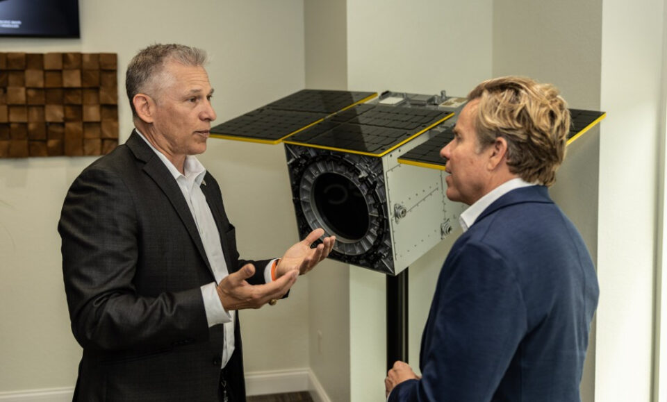 Space Coast consigue un nuevo actor en el negocio de fabricación de satélites