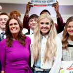 El impulso de Turning Point USA a las escuelas secundarias en los estados republicanos satisface las preocupaciones sobre la libertad de expresión y la religión