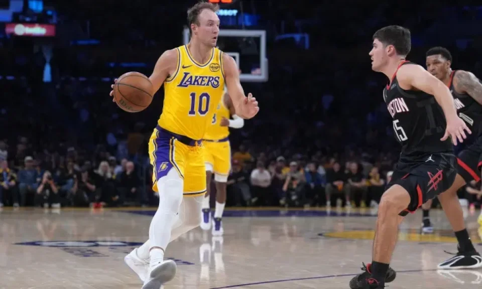 El reemplazo de Luka Doncic fue la estrella inesperada del triunfo de Lakers ante Rockets | Sporting News Argentina