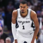 Wembanyama rompe un récord de Duncan en su debut en los Playoffs | Sporting News Argentina