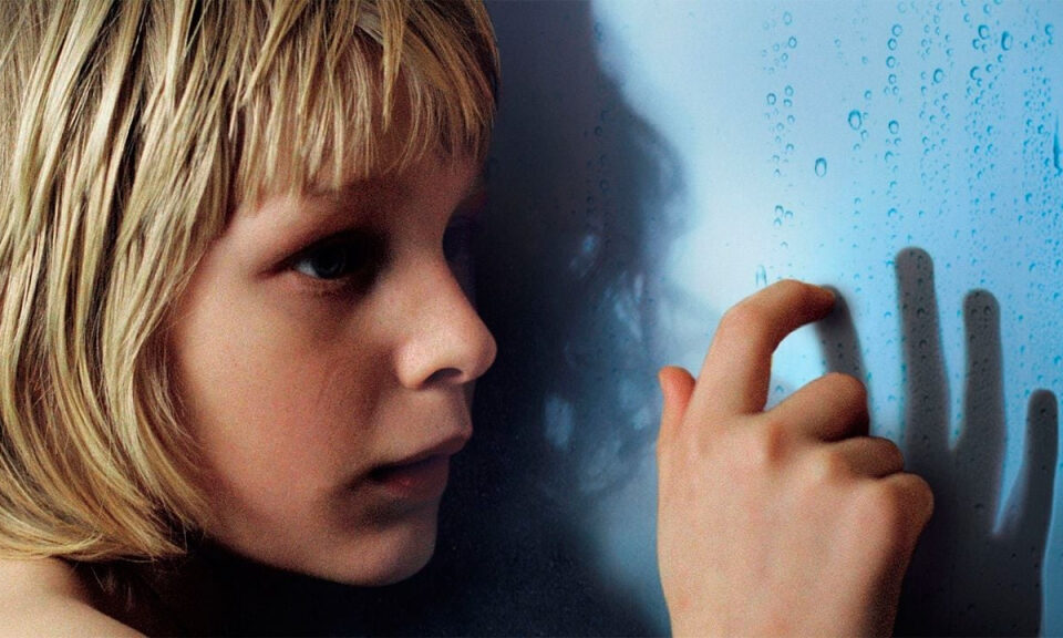 «Si se hace un ‘remake’ es porque la original es mala. Y la mía no lo es»: Hollywood rehízo una obra maestra de terror y a su director no le gustó