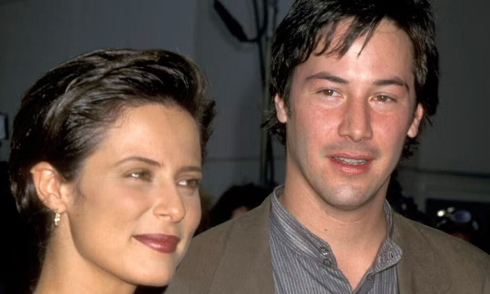 «Soso de cojones»: la expresión española que Keanu Reeves aprendió hace 30 años porque Aitana Sánchez-Gijón solía llamárselo