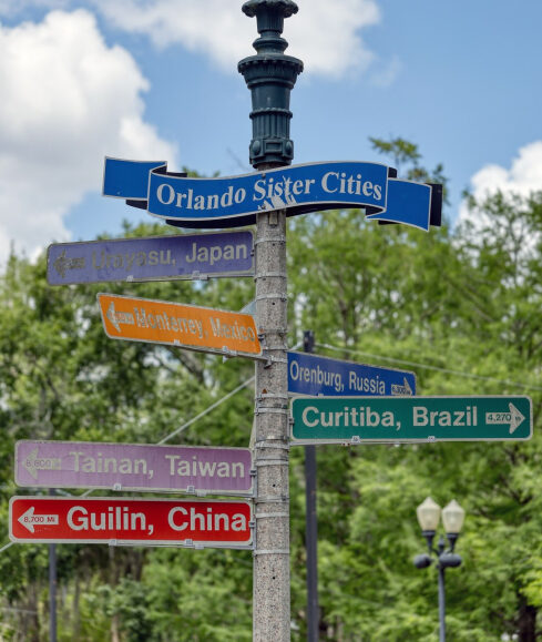 Un grupo de dinero oscuro está detrás de un proyecto de ley para poner fin a los programas de ciudades hermanas con China