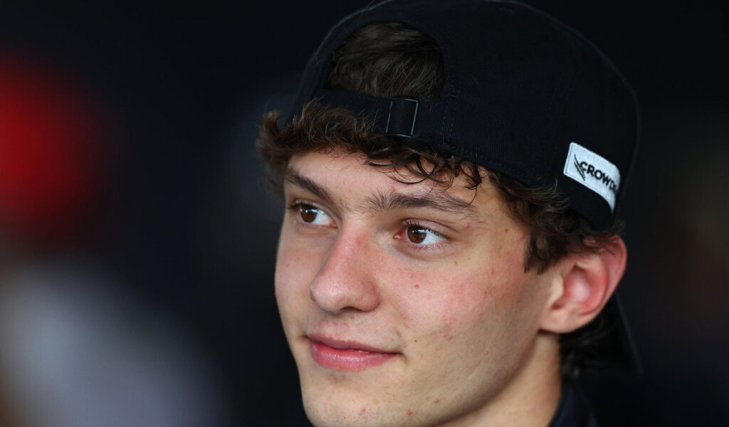 Antonelli admite que Mercedes no solucionará el problema de las arrancadas hasta Canadá