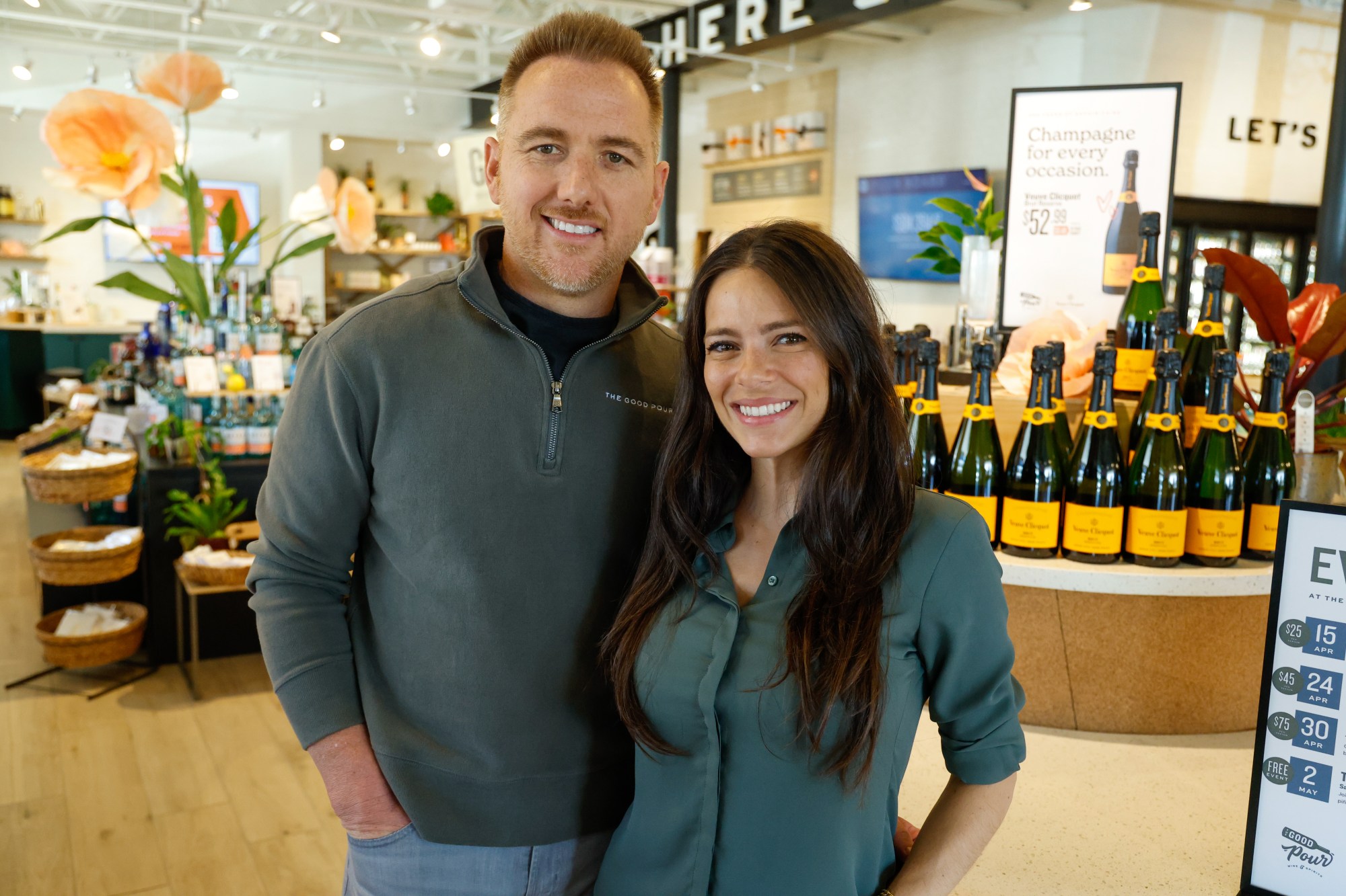 Los fundadores de The Good Pour, marido y mujer, Ray y Giuliana Horal en la tienda minorista de vinos y licores en Winter Park el jueves 16 de abril de 2026. (Rich Pope/Orlando Sentinel)