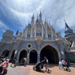 Los líderes de Disney son optimistas sobre los parques temáticos a pesar de la caída en la asistencia