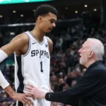 Por qué los fans de los Spurs le dan crédito a Gregg Popovich por el triunfo ante Minnesota Timberwolves | Sporting News