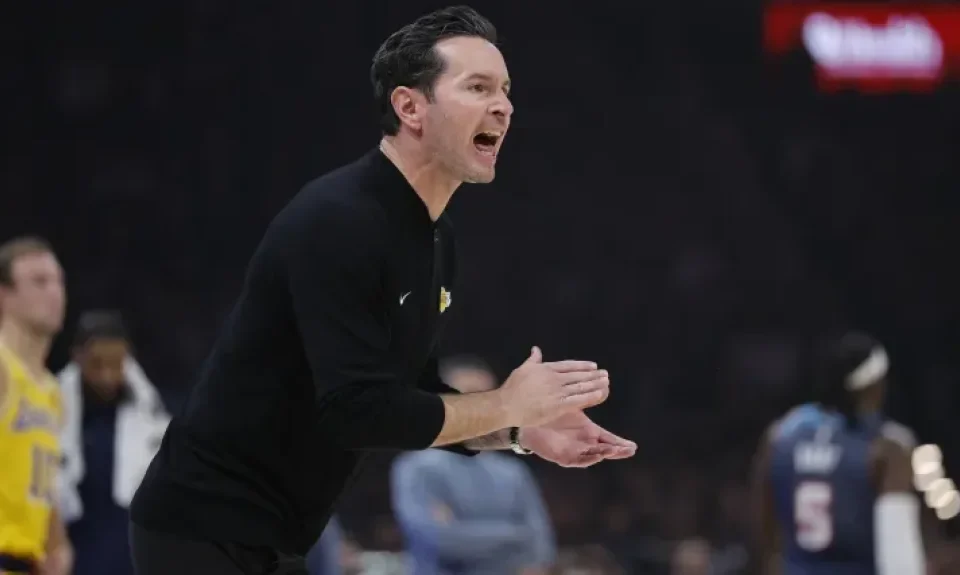 JJ Redick y Austin Reaves, furiosos con los árbitros por las «faltas de respeto» a favor del Thunder vs. Lakers | Sporting News