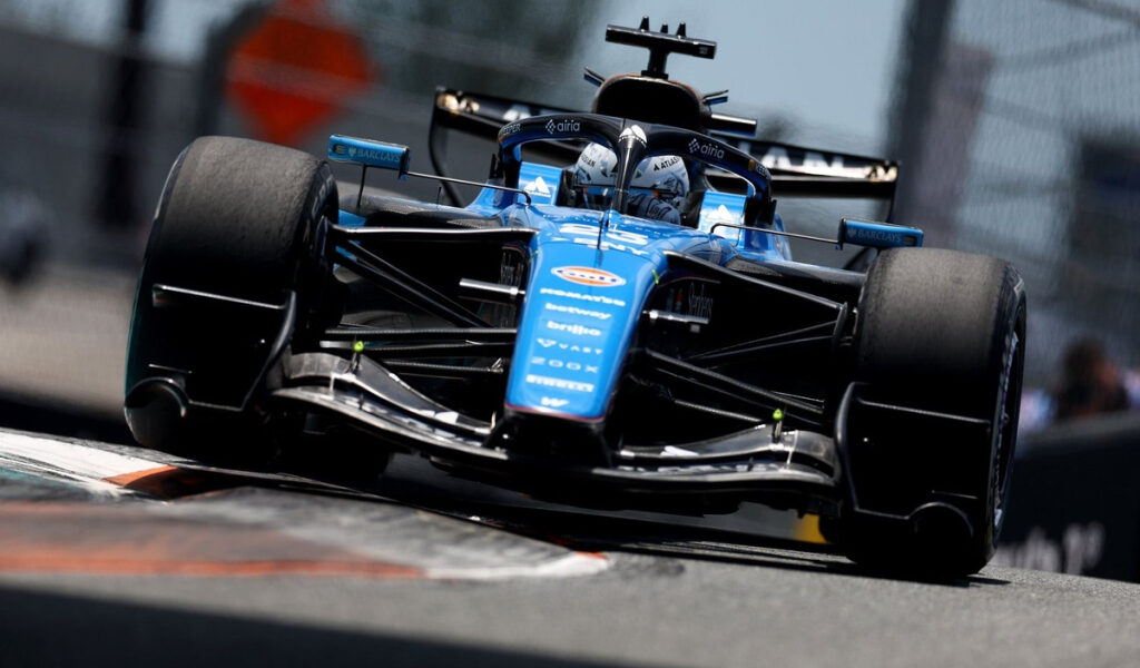 Vowles explica por qué Williams no puede solucionar el problema de sobrepeso del FW48