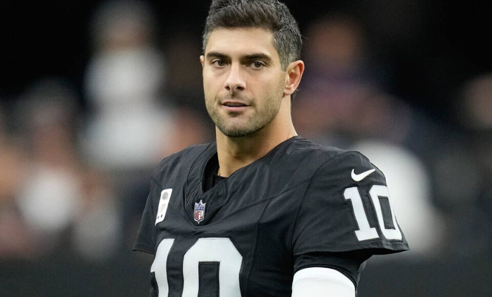 Raiders toman dura decisin con el QB Jimmy Garappolo